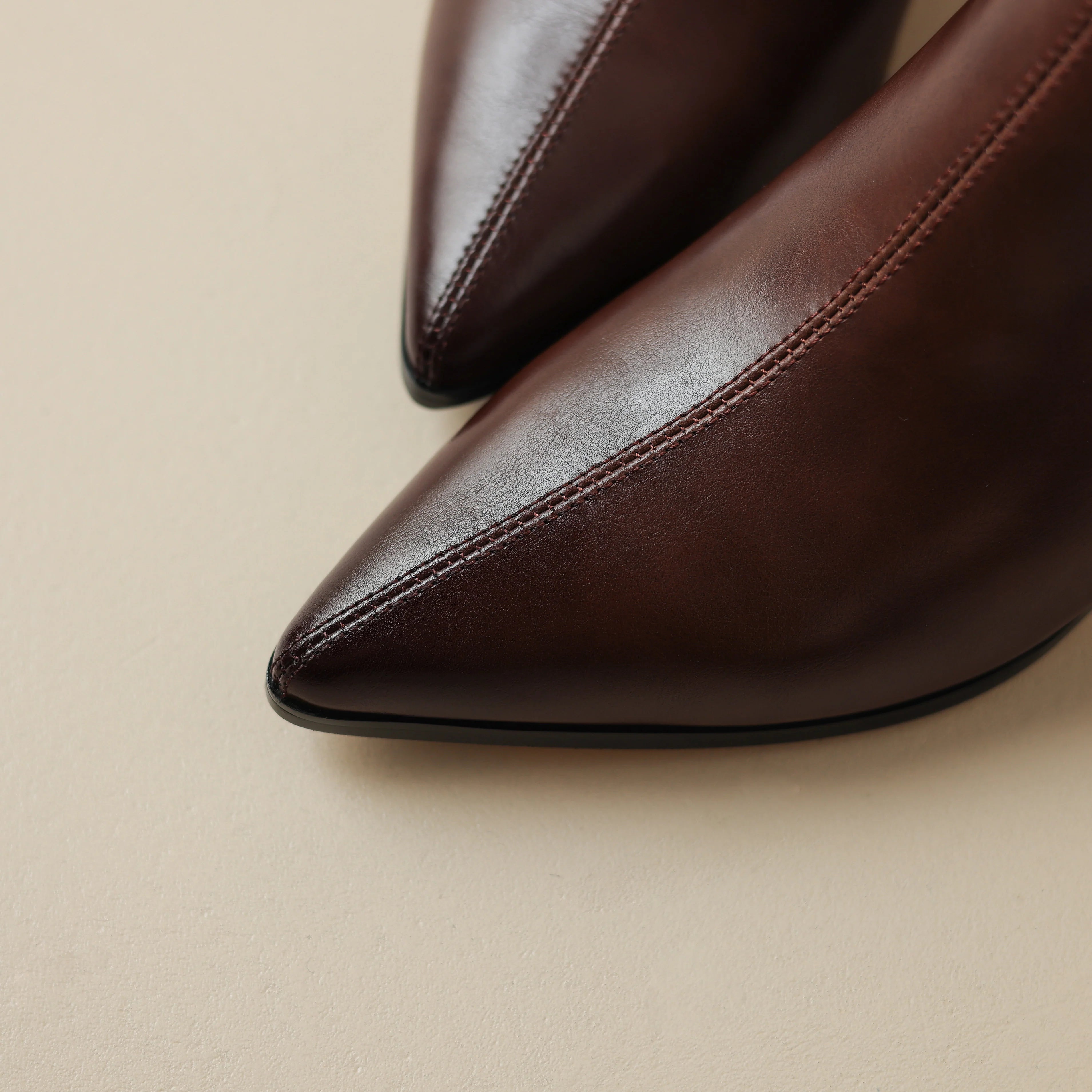 Bottines pour femmes – cuir avec talon bloc