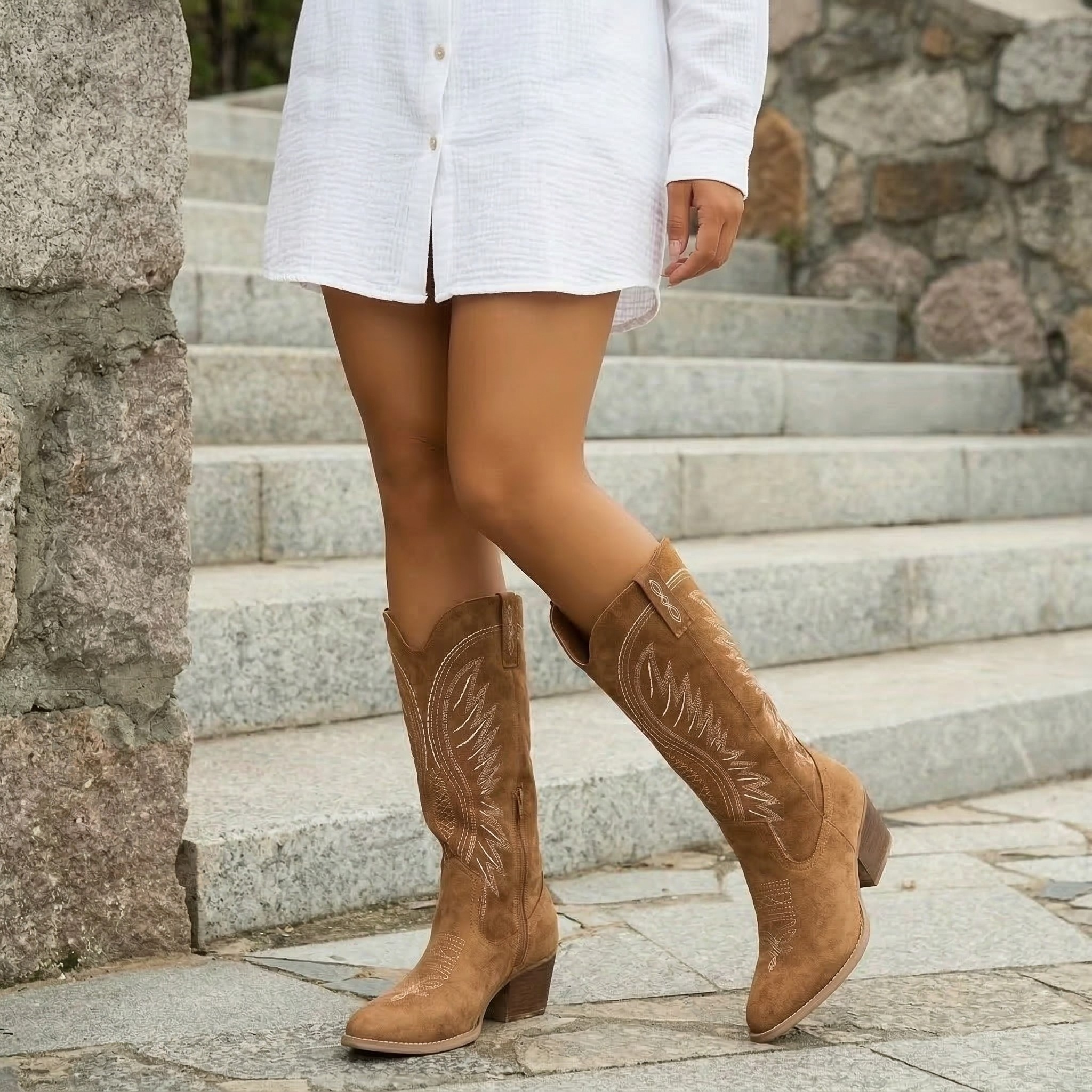 Bottes de cowboy pour femmes - motif en daim avec talon bloc