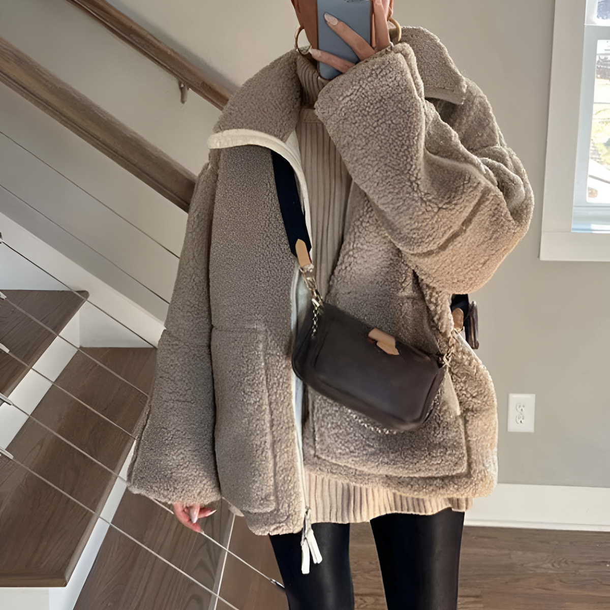 Women's Sherpa Teddy Fleece Jacket, High Stand-Up Collar with Zip Pockets and Ribbed Cuffs