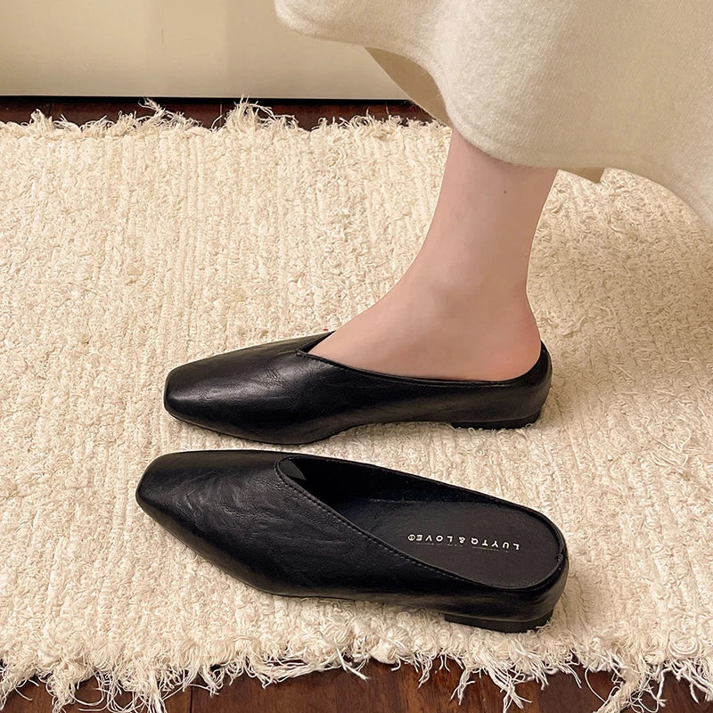 Women’s Slip-On Flat Shoes - Low Heel Square Toe Everyday Wear