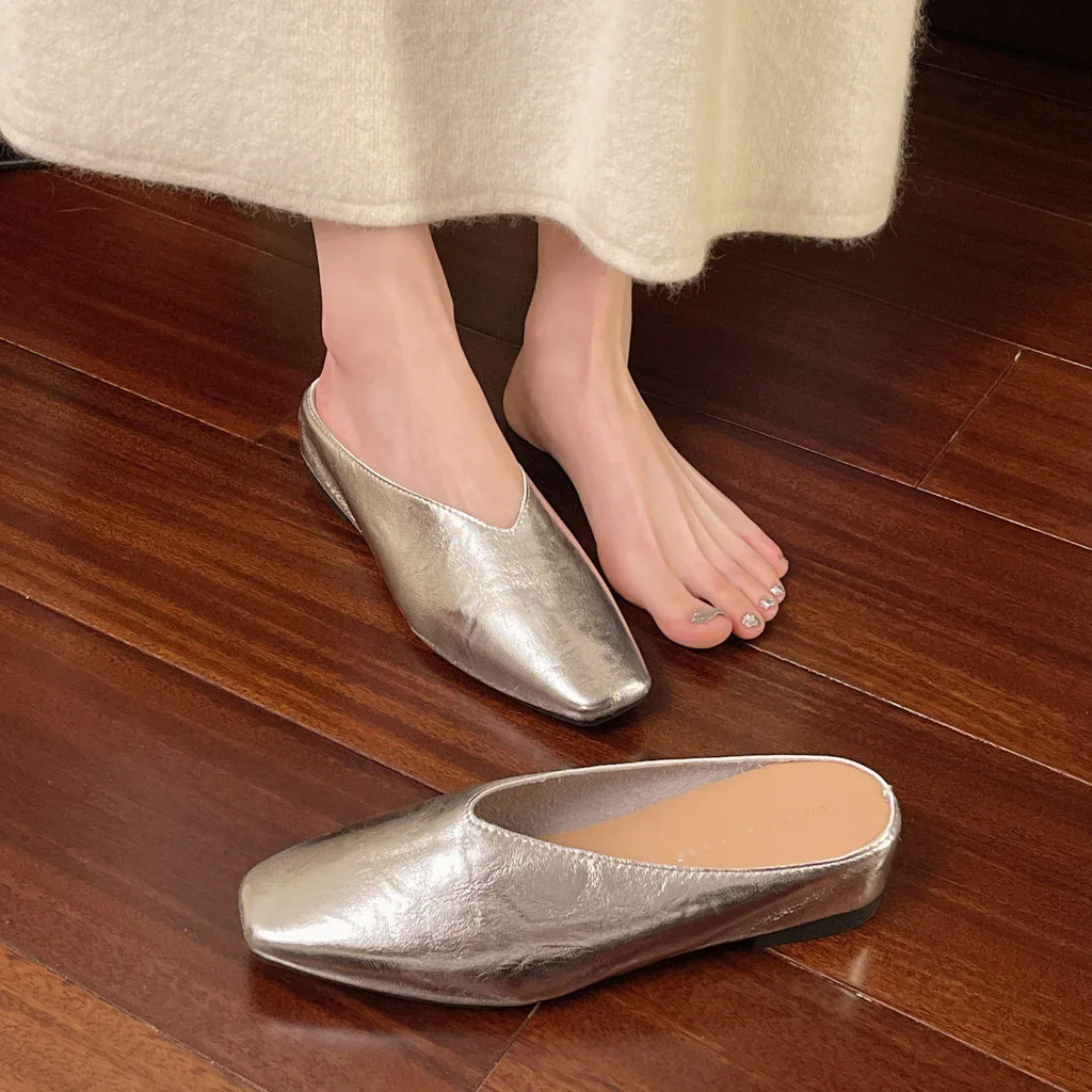Women’s Slip-On Flat Shoes - Low Heel Square Toe Everyday Wear