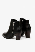 Women’s Ankle Boots - Chunky Mid-Heel with Side Zip