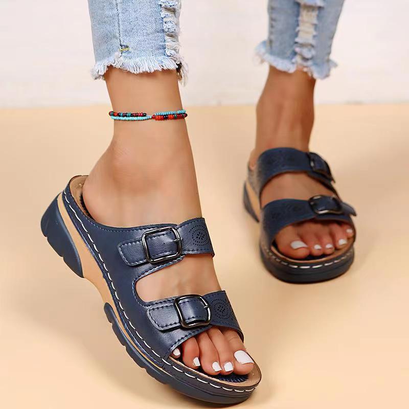 Women’s Buckle Strap Sandals | Adjustable Straps and Contoured Sole