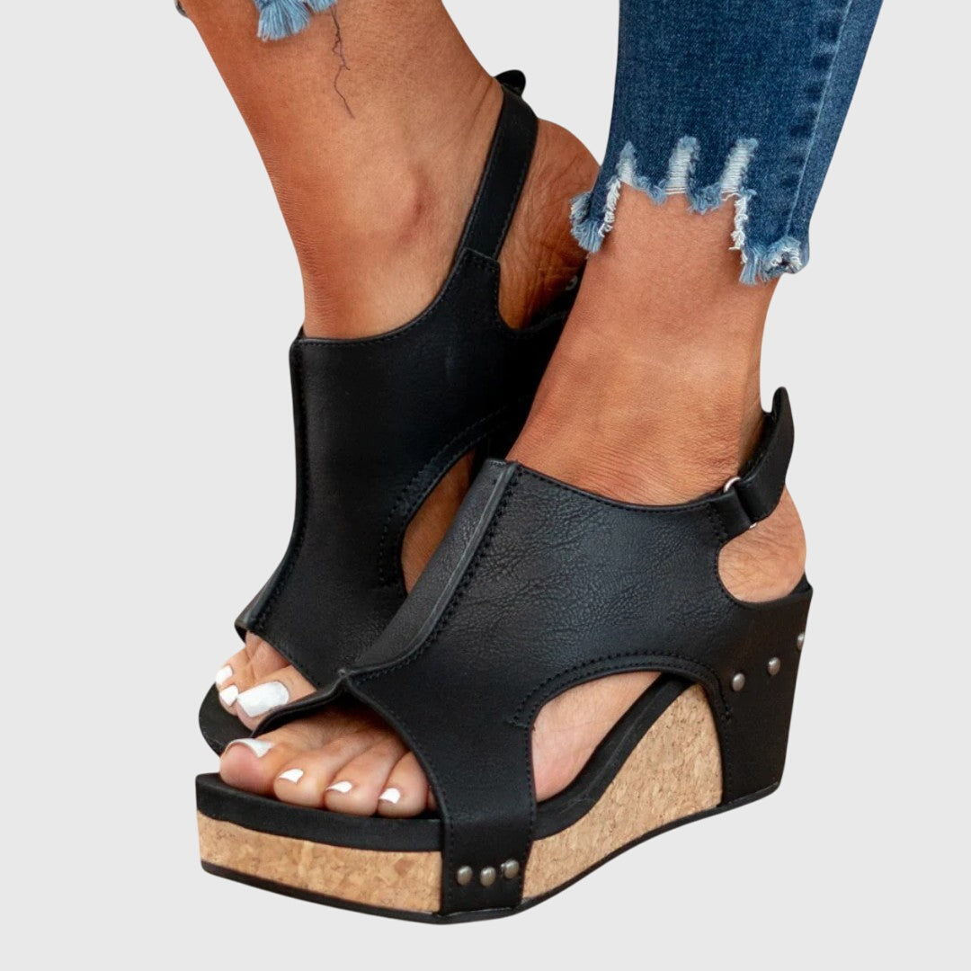 Women’s Comfort Sandals with Cushioned Sole