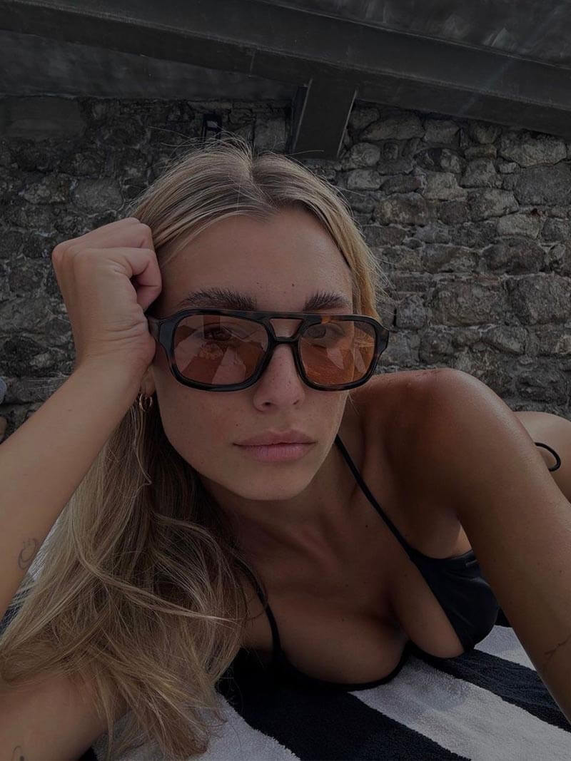 Unisex Retro Sunglasses - Polarized Stylish Rectangle Sun Shades
