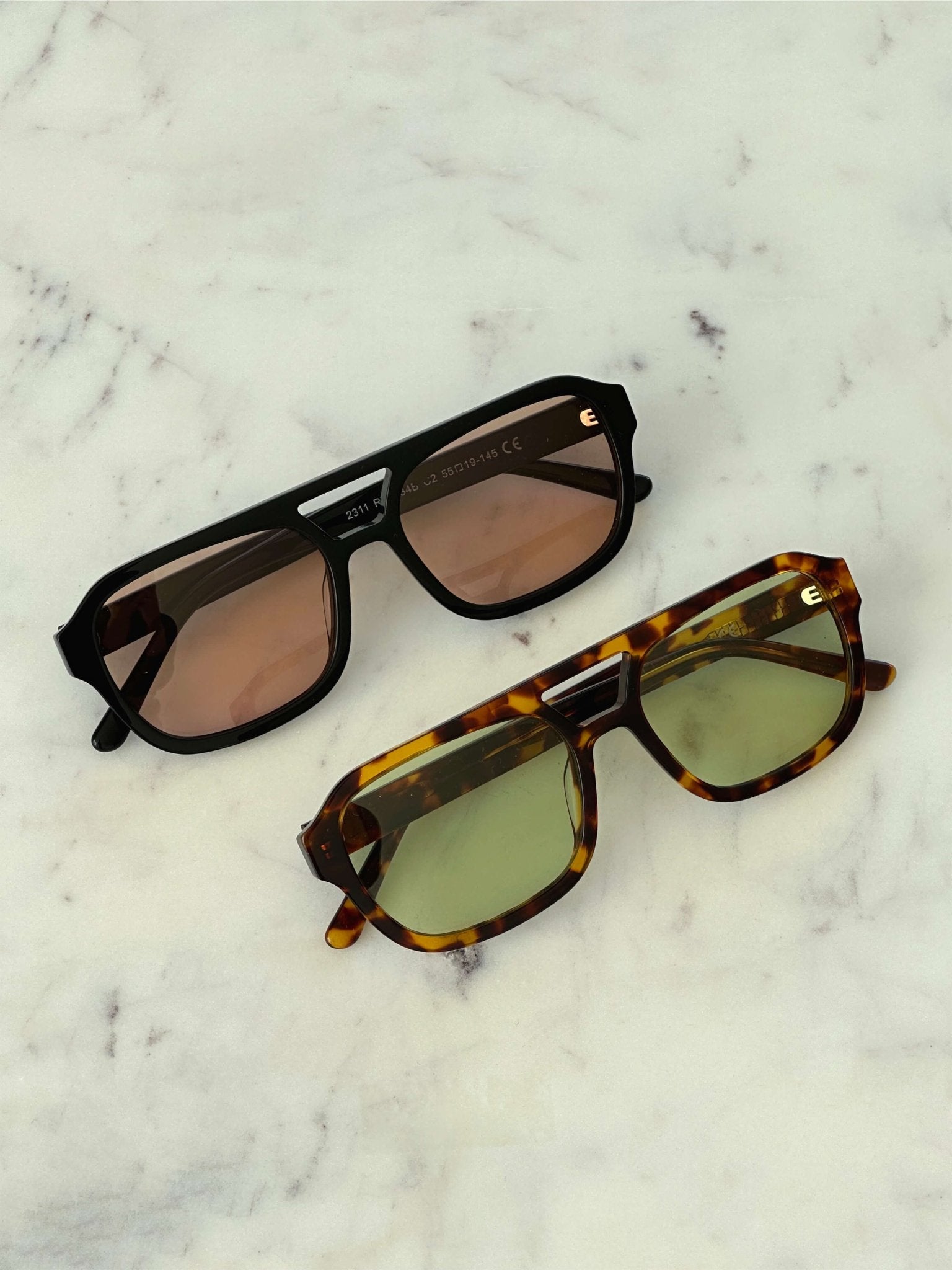 Unisex Retro Sunglasses - Polarized Stylish Rectangle Sun Shades