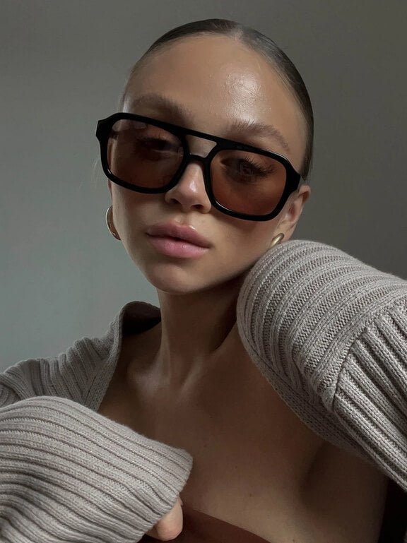 Unisex Retro Sunglasses - Polarized Stylish Rectangle Sun Shades