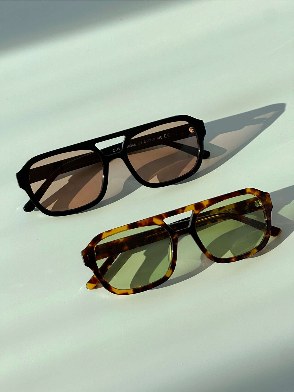 Unisex Retro Sunglasses - Polarized Stylish Rectangle Sun Shades