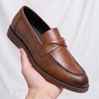 Men's Penny Leather Loafers with Platformed Sole - Pointed Toe Shoes