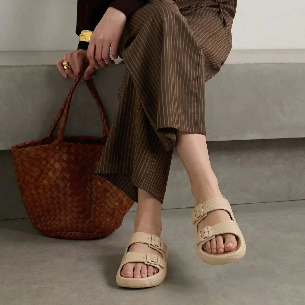 Women’s Orthopedic Sandals – Adjustable Buckle Straps