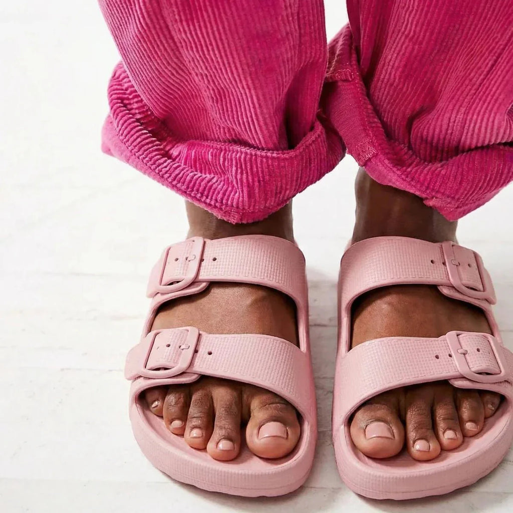 Women’s Orthopedic Sandals – Adjustable Buckle Straps